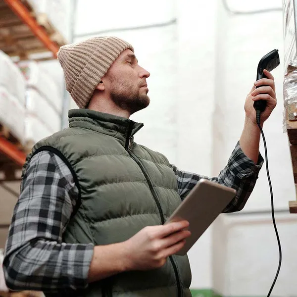 3PL Valencia accessible facility